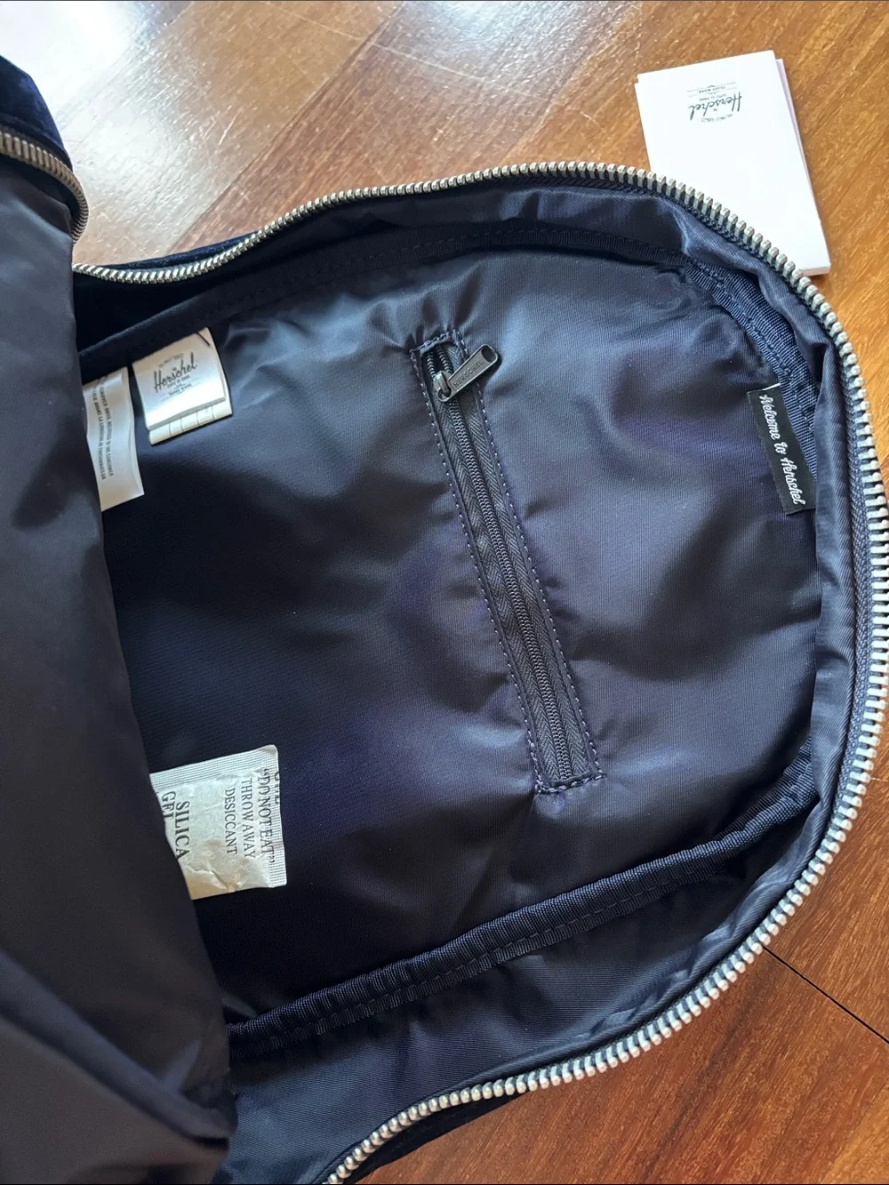 NWT Grove XS Peacoat Velvet